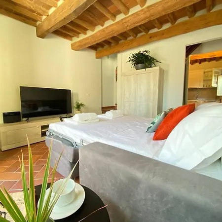 Viaggiare Smart Wi-fi, Tv Hd, Spazio Di Lavoro, Parcheggio Gratuito Nella Struttura, Holiday home