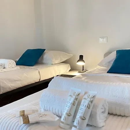 Holiday home Viaggiare Smart Wi-fi, Tv Hd, Spazio Di Lavoro, Parcheggio Gratuito Nella Struttura,